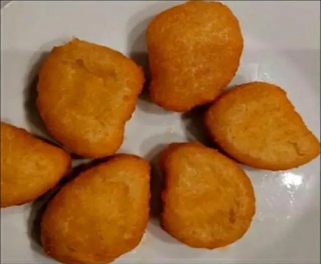 Five chicken nuggets