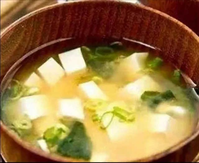 Miso soup with tofu and seaweed